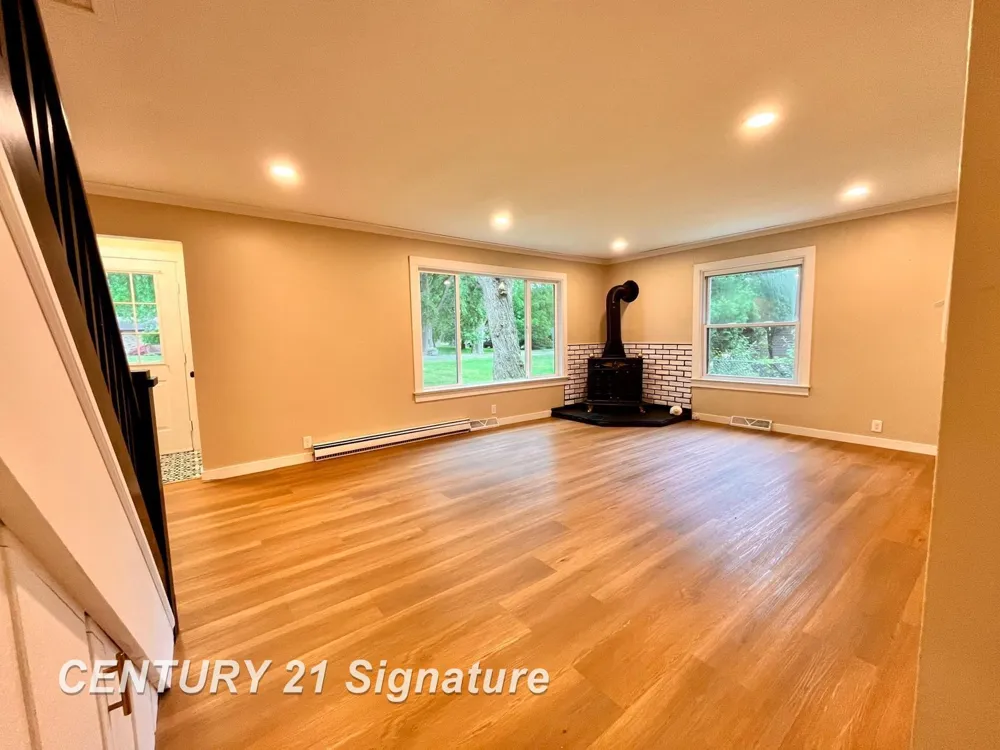 1450 Timothy Street Saginaw Charter Township, MI 48638
