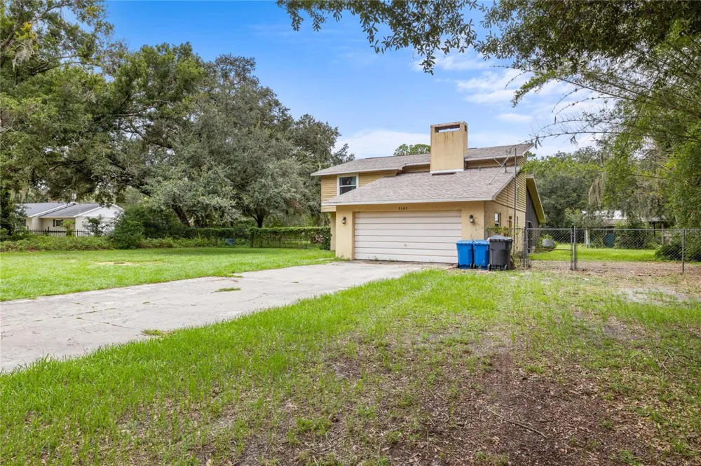 5105 FIVE ACRE ROAD Plant City, FL 33565