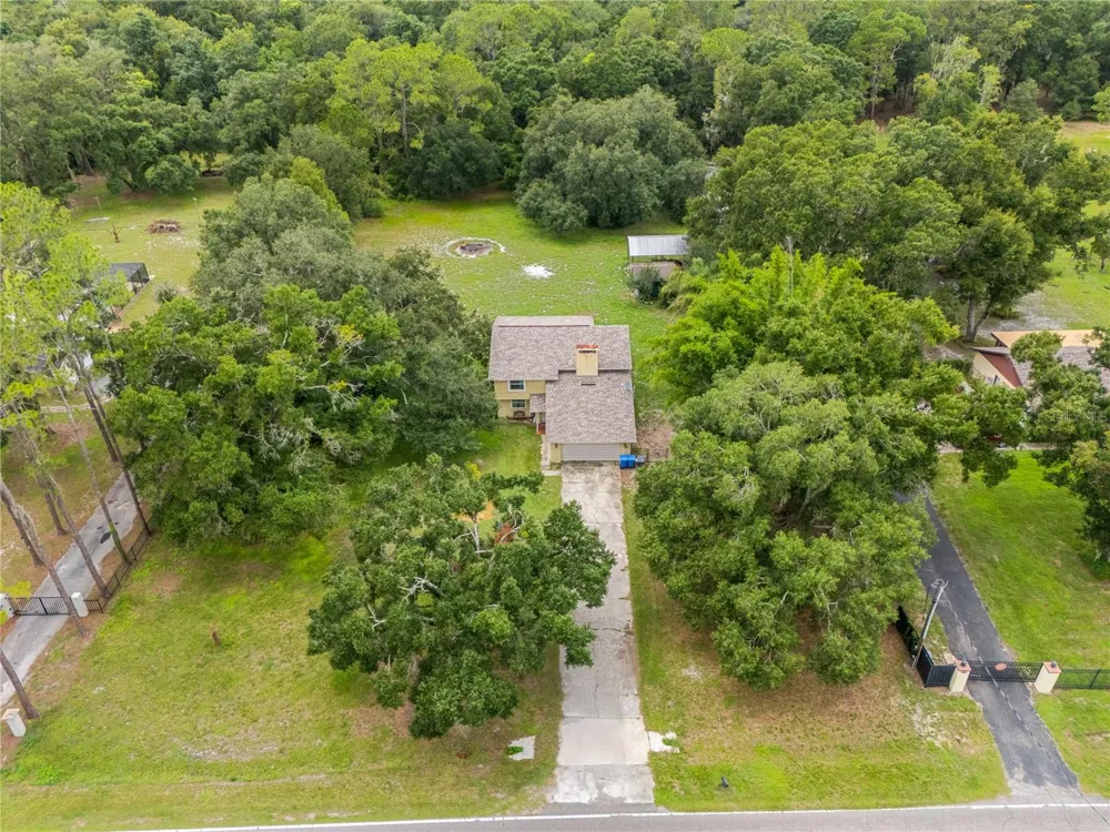 5105 FIVE ACRE ROAD Plant City, FL 33565