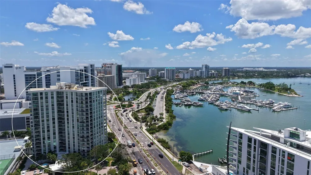 1111 GULFSTREAM AVENUE #PH-C Sarasota, FL 34236