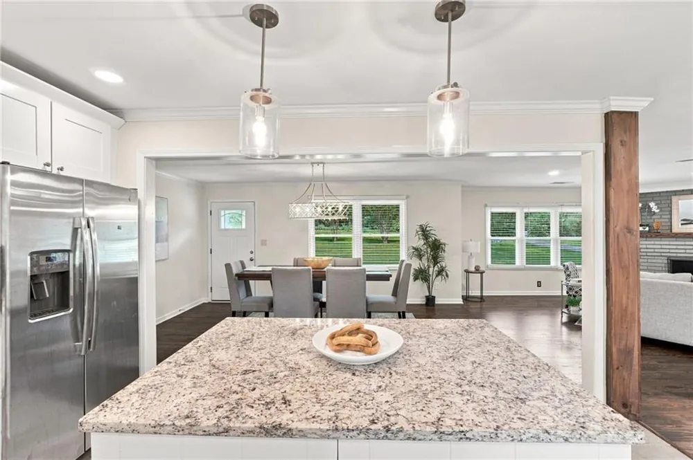 4691 Roberta Circle Austell, GA 30106