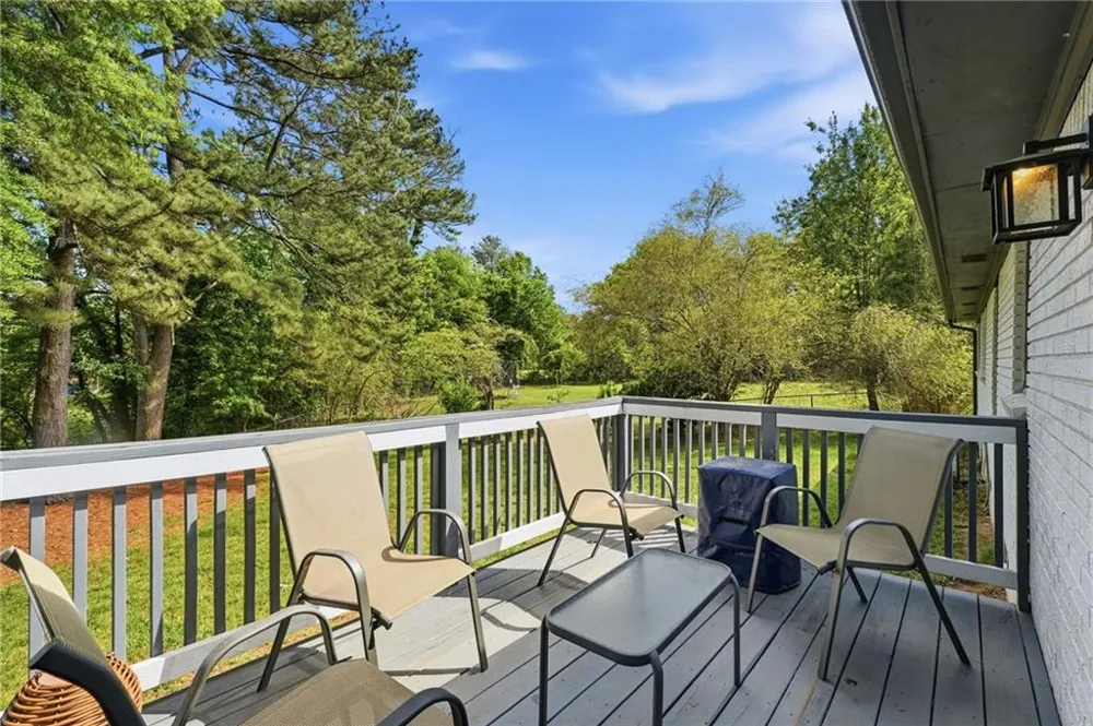 4691 Roberta Circle Austell, GA 30106