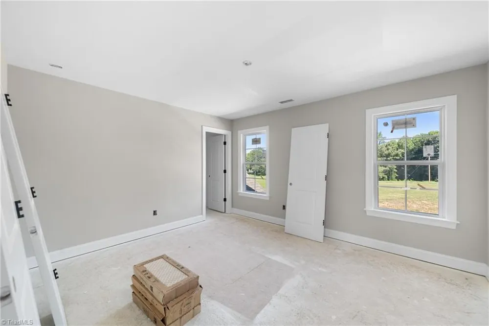 153 Canton Drive Lexington, NC 27295