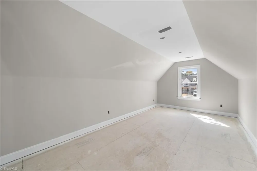 153 Canton Drive Lexington, NC 27295