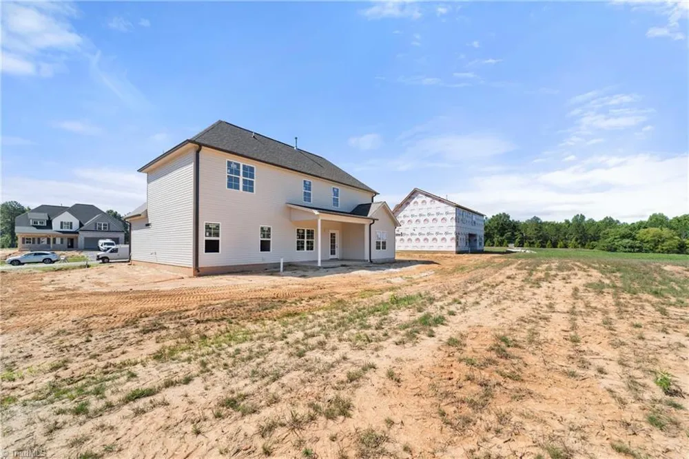 153 Canton Drive Lexington, NC 27295
