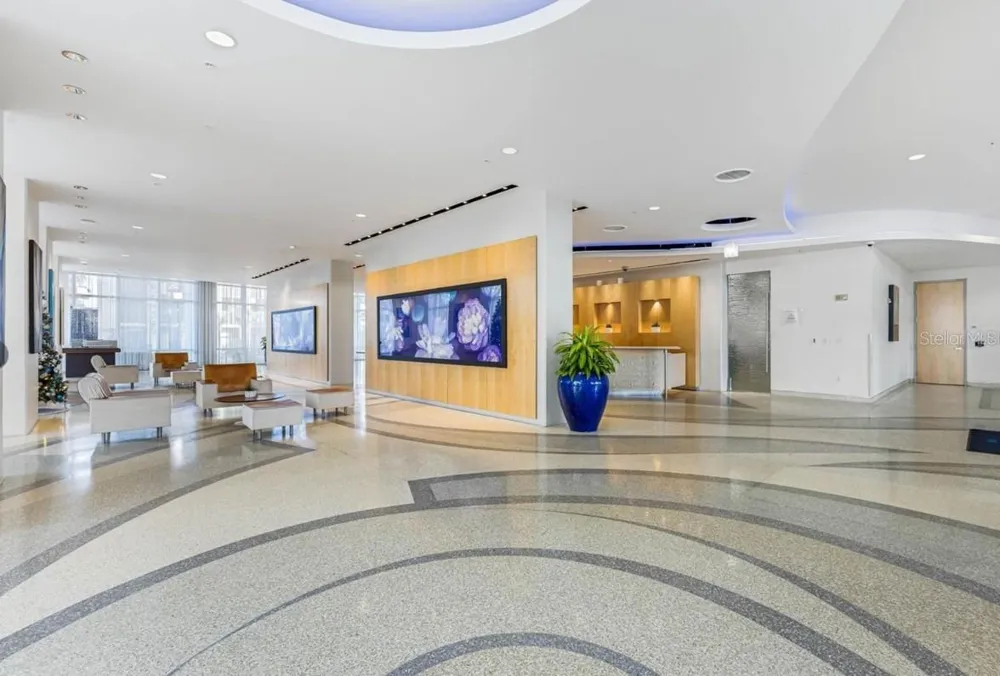 150 E ROBINSON STREET #29B Orlando, FL 32801