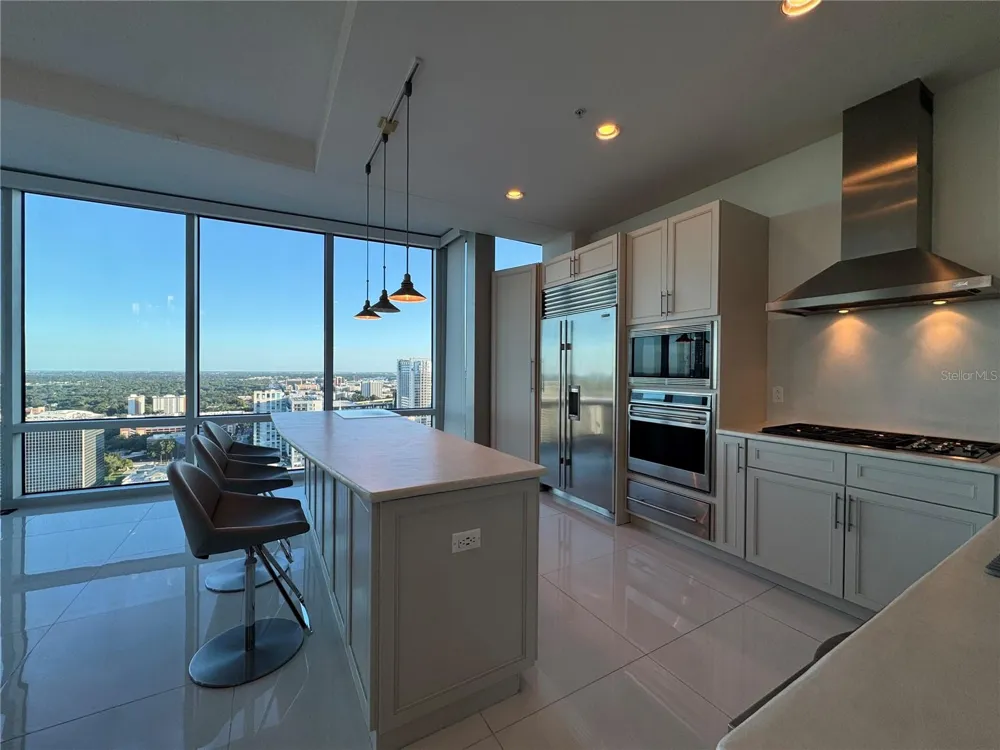 150 E ROBINSON STREET #29B Orlando, FL 32801