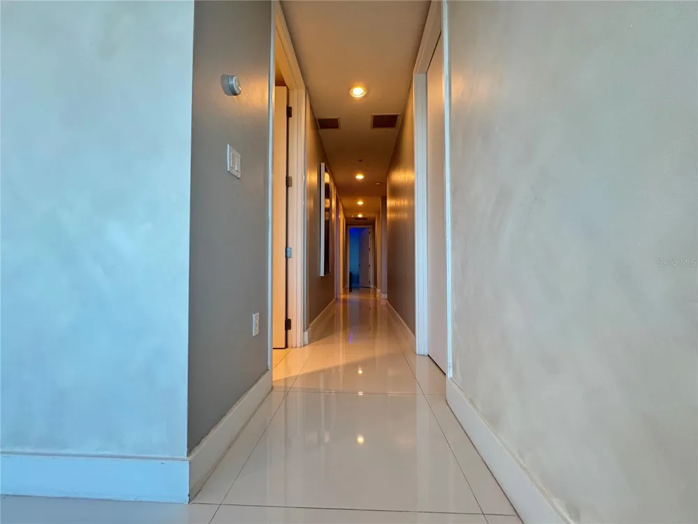 150 E ROBINSON STREET #29B Orlando, FL 32801