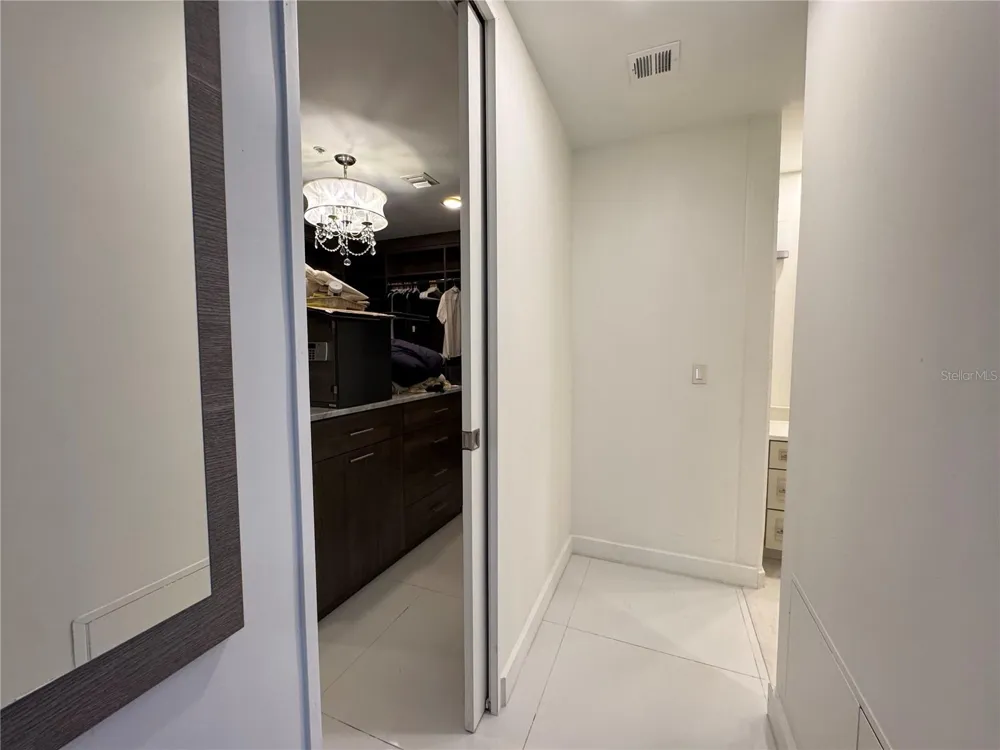 150 E ROBINSON STREET #29B Orlando, FL 32801