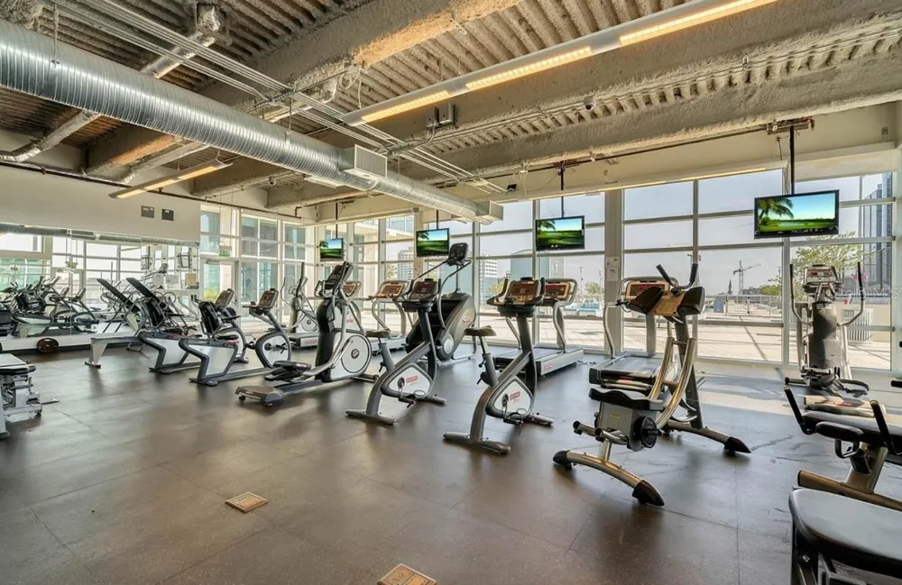 150 E ROBINSON STREET #29B Orlando, FL 32801