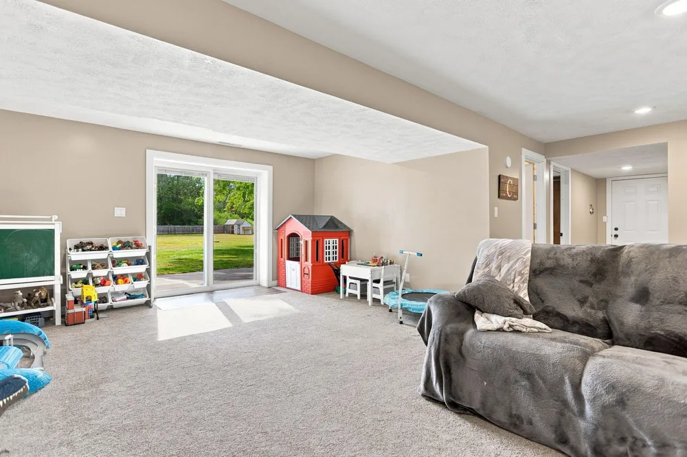 3566 S Brooks Road Sullivan Township, MI 49444