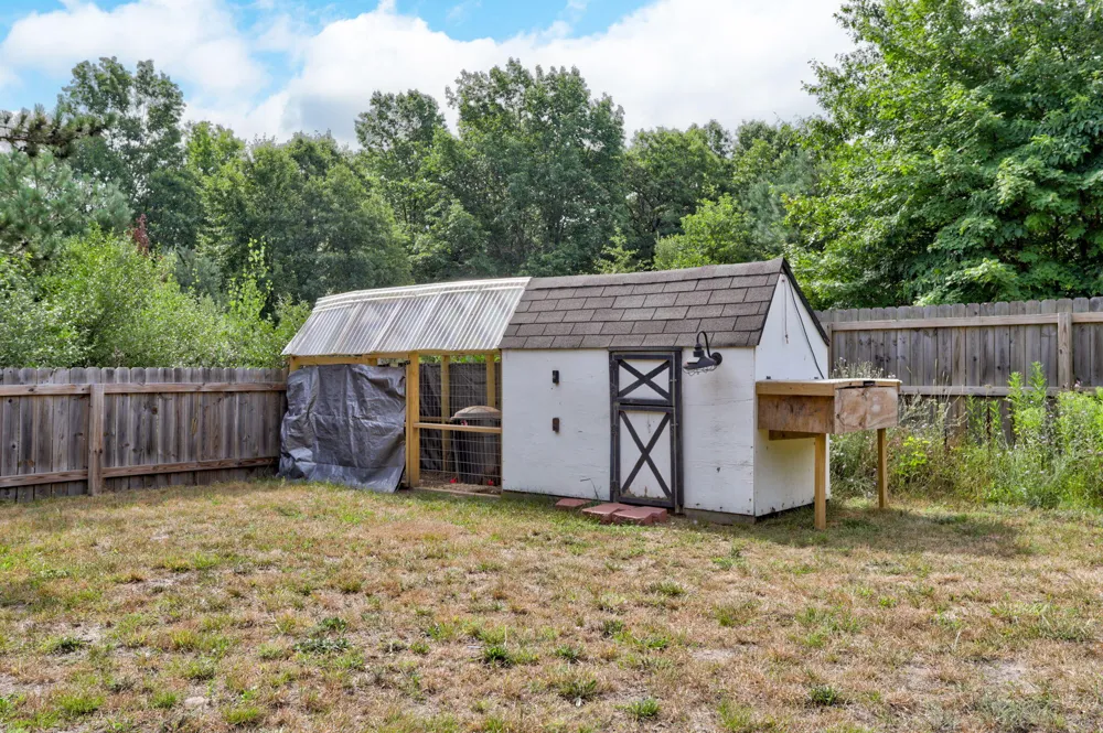 3566 S Brooks Road Sullivan Township, MI 49444