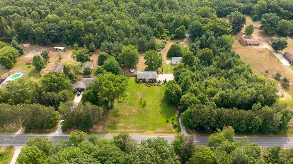 3566 S Brooks Road Sullivan Township, MI 49444