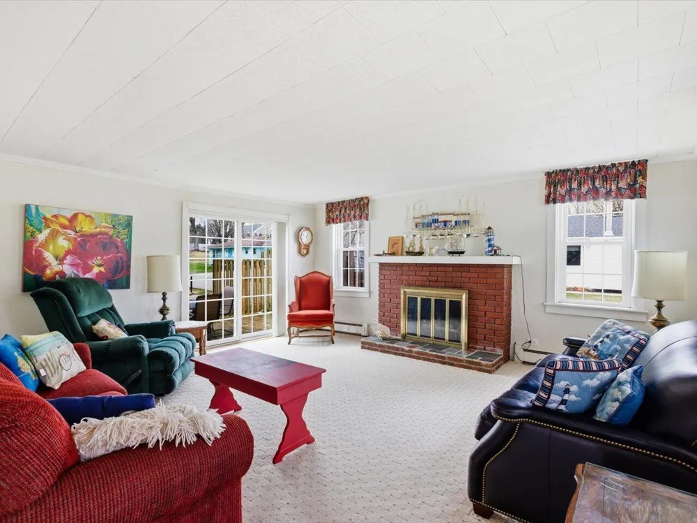 119 Union Street Port Austin Township, MI 48467