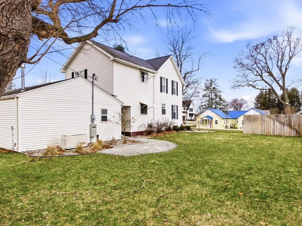 119 Union Street Port Austin Township, MI 48467