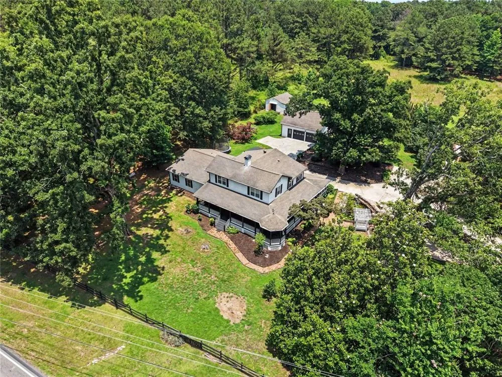 813 Sandy Creek Road Fayetteville, GA 30214
