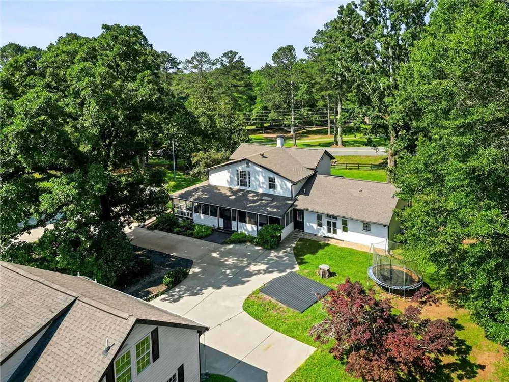 813 Sandy Creek Road Fayetteville, GA 30214