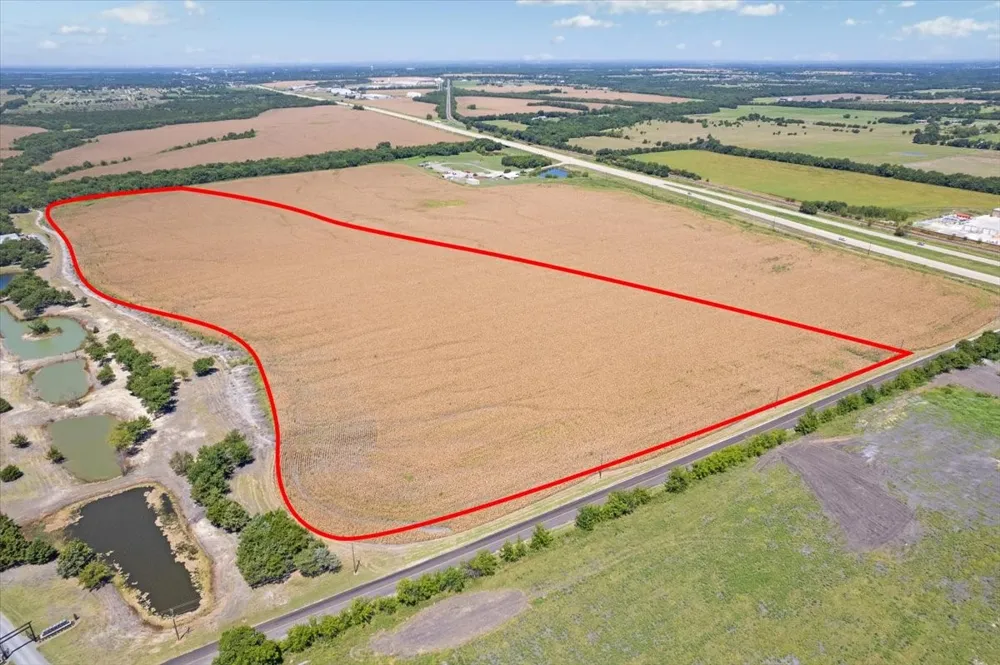 County Road 698 Farmersville, TX 75442