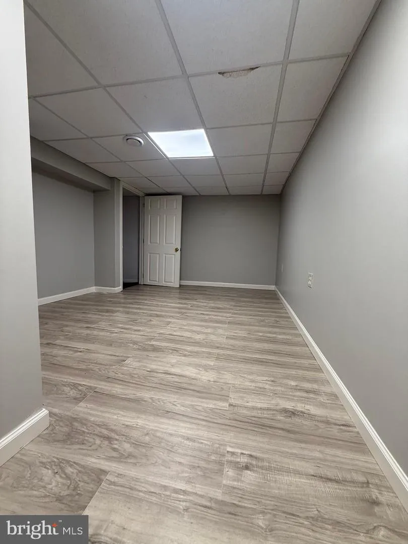 128 E JAMES STREET Lancaster, PA 17602