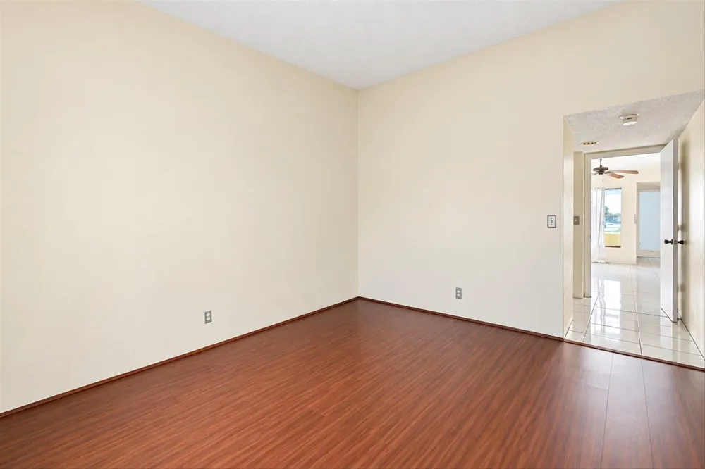 7420 NW 34th Street Lauderhill, FL 33319