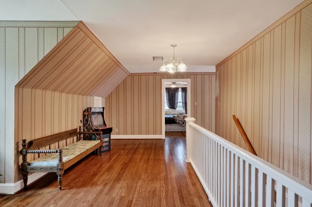 218 Morrison St McMinnville, TN 37110