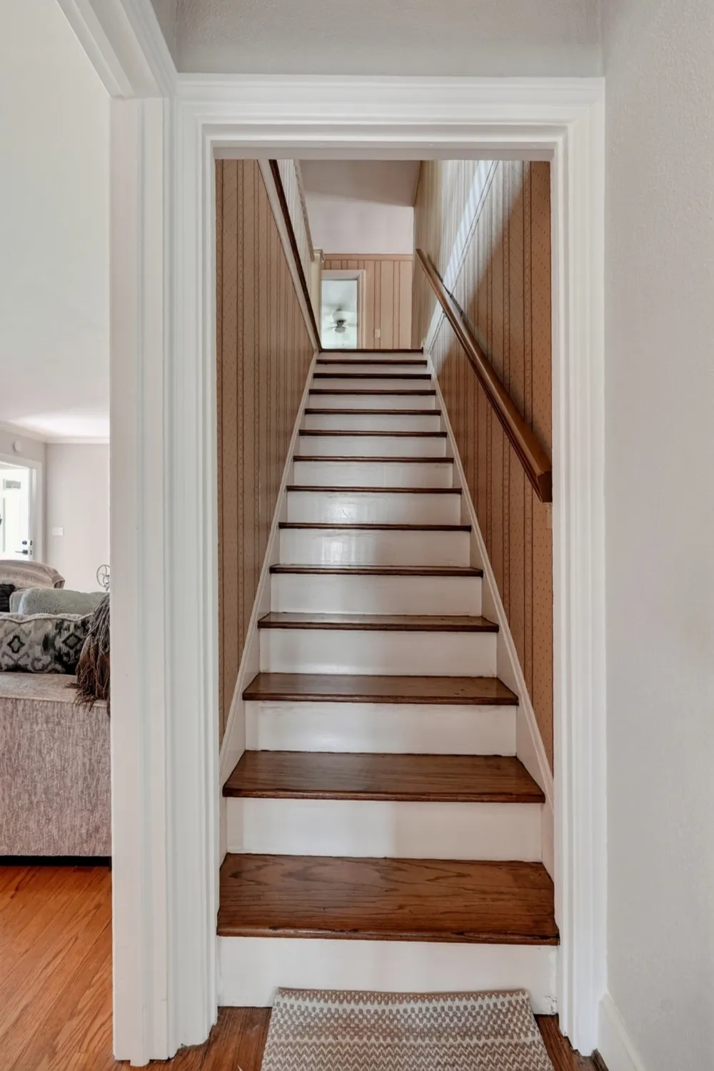 218 Morrison St McMinnville, TN 37110