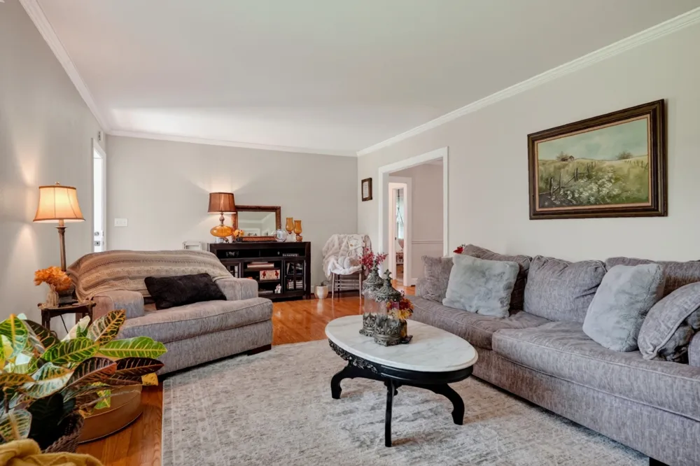 218 Morrison St McMinnville, TN 37110