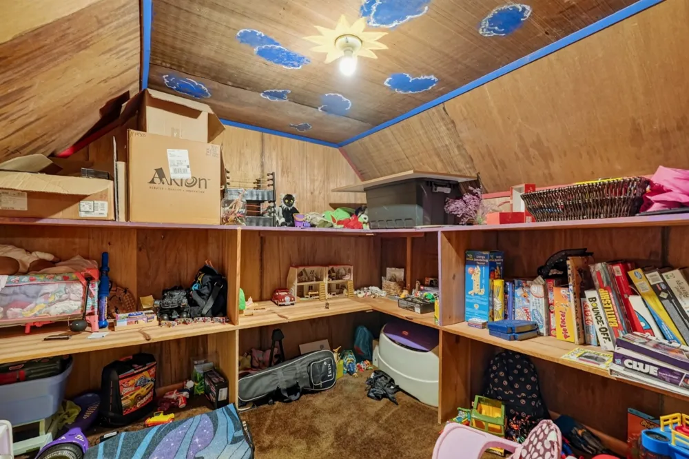 218 Morrison St McMinnville, TN 37110