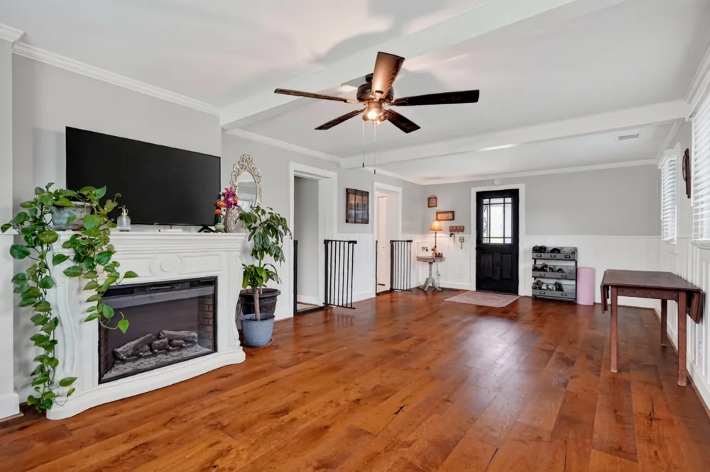 218 Morrison St McMinnville, TN 37110