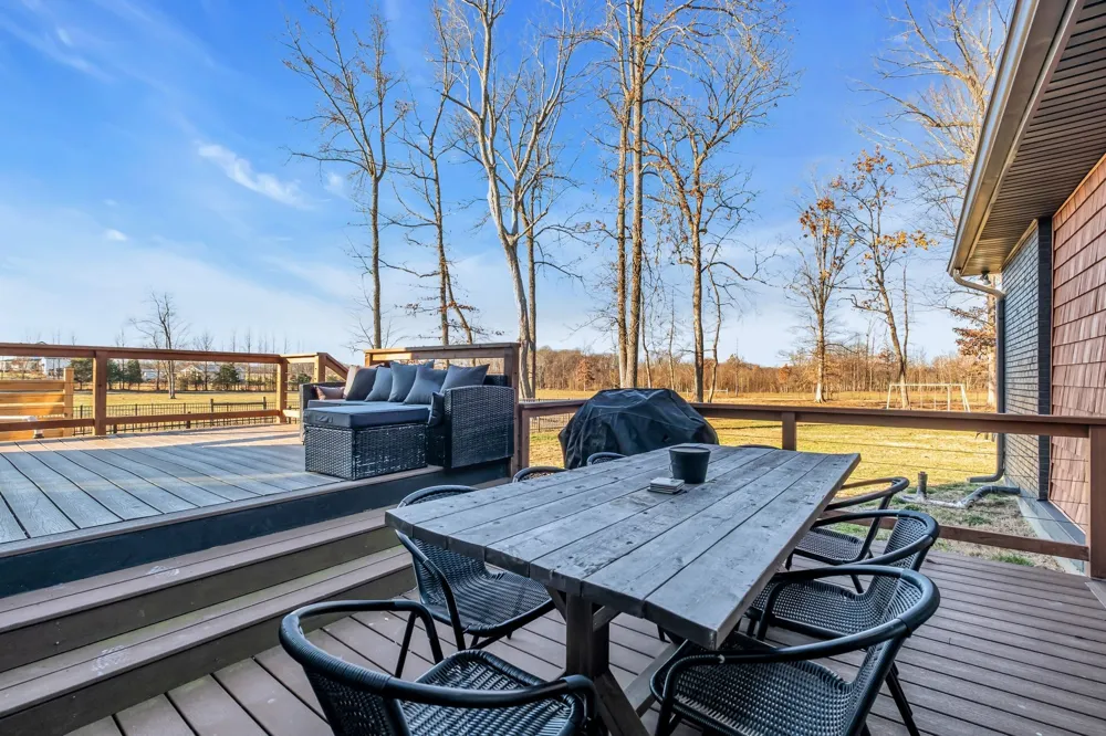 1447 Maxwell Branch Rd Cottontown, TN 37048