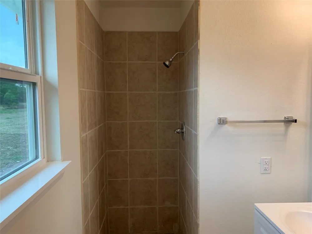 156 Bridlewood Lane Runaway Bay, TX 76426