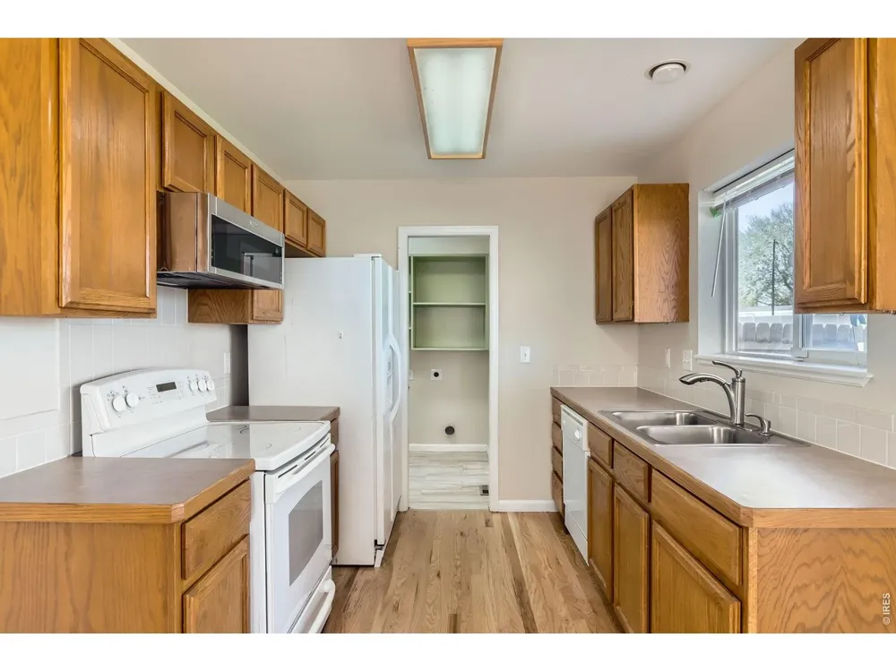 3121 Swan Point Drive Evans, CO 80620