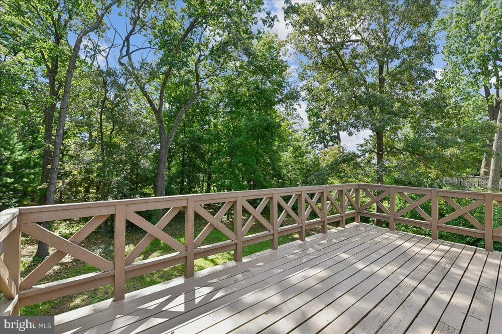 754 HYDE PARK DRIVE Glen Burnie, MD 21061