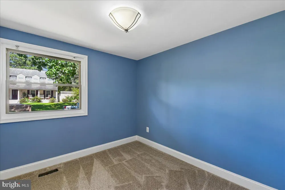 754 HYDE PARK DRIVE Glen Burnie, MD 21061
