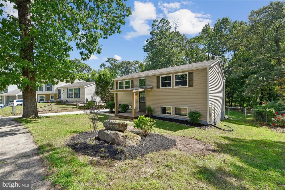 754 HYDE PARK DRIVE Glen Burnie, MD 21061