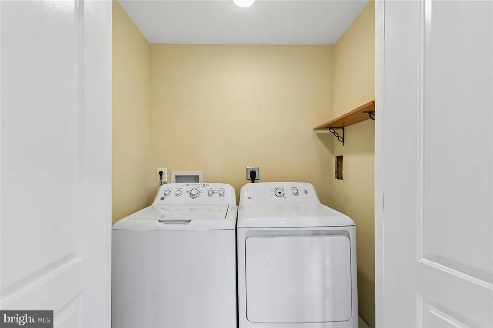 754 HYDE PARK DRIVE Glen Burnie, MD 21061