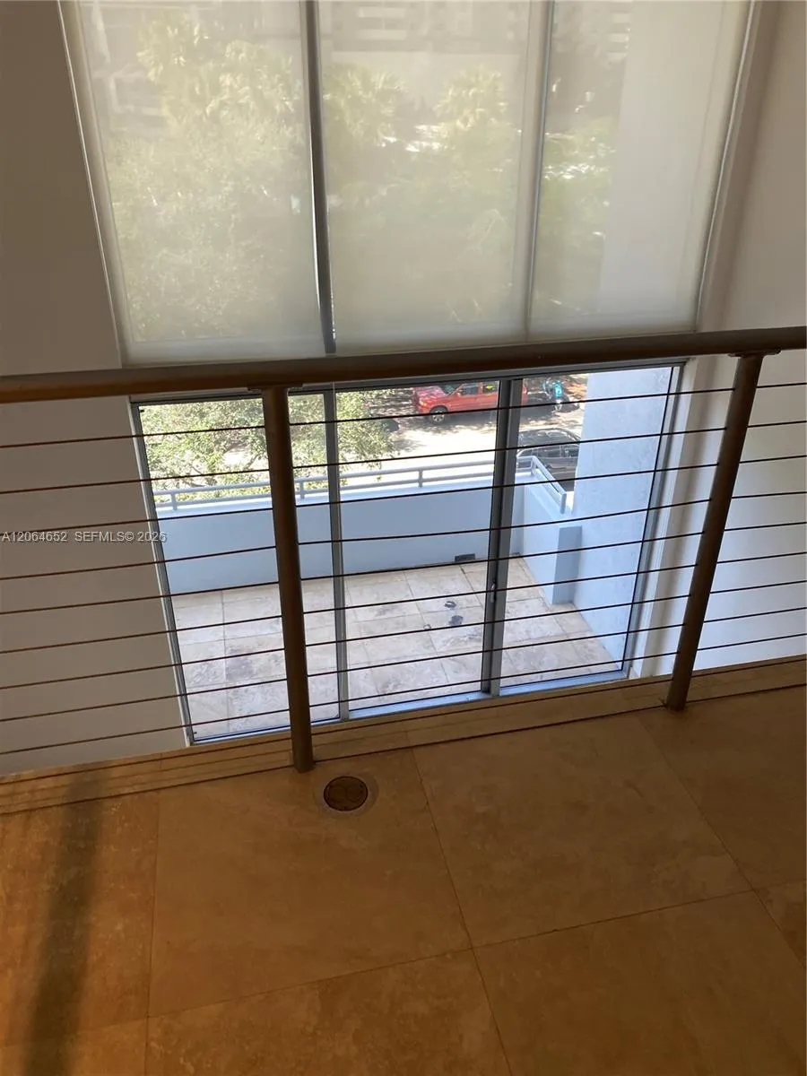 1050 Brickell Ave #220 Miami, FL 33131