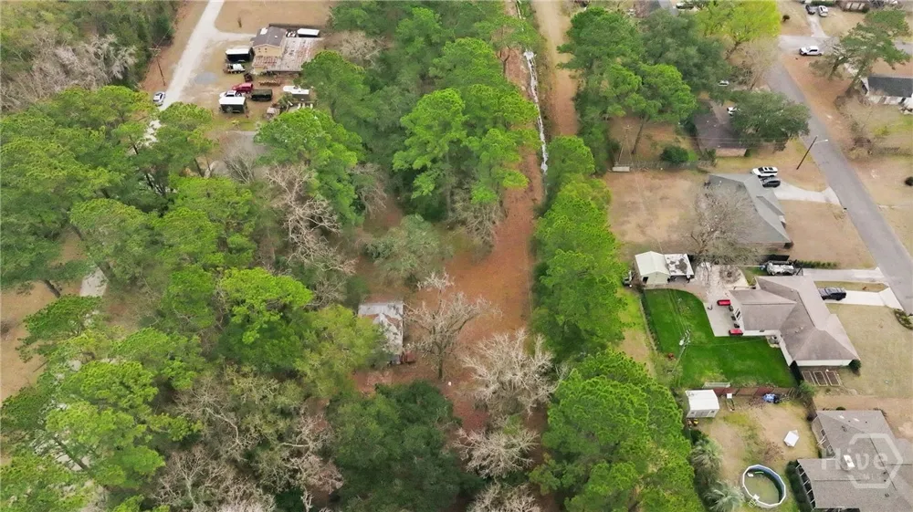 9705 Whitefield Avenue Savannah, GA 31406