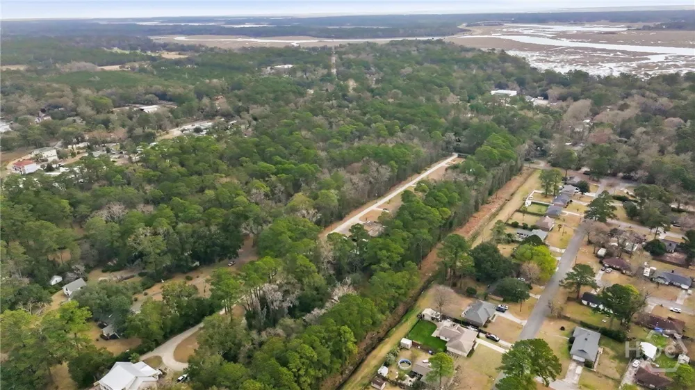 9705 Whitefield Avenue Savannah, GA 31406