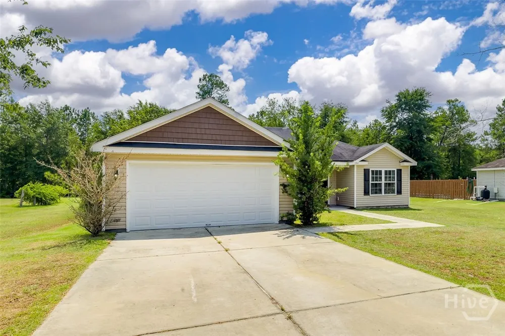 490 Abigail Circle Ellabell, GA 31308