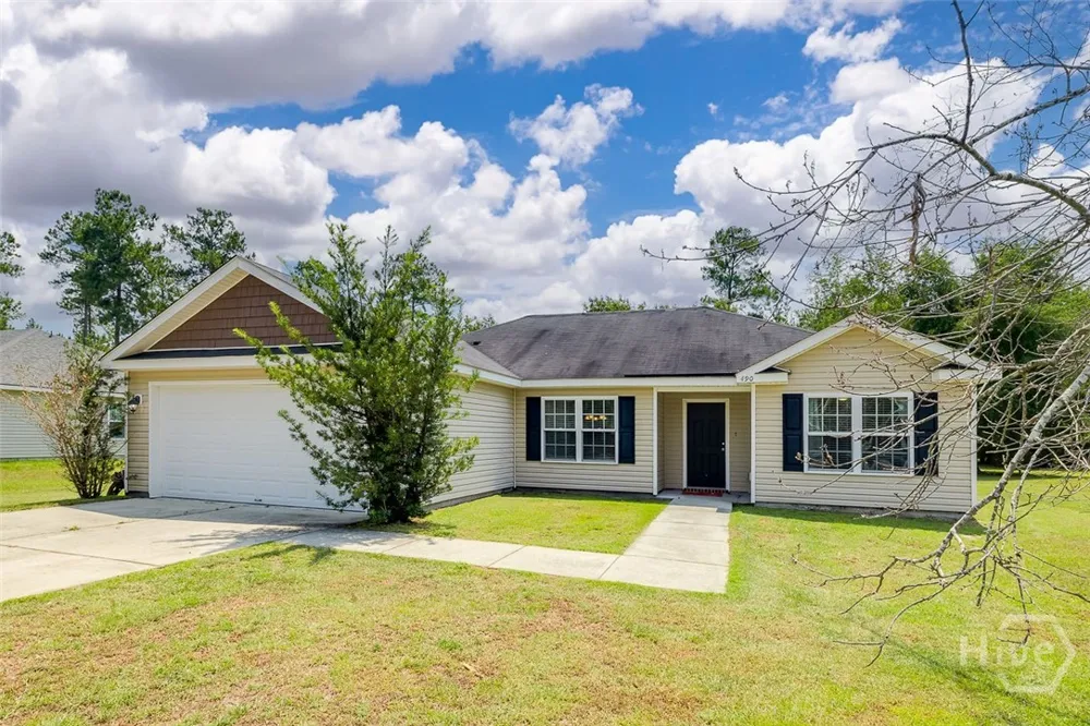 490 Abigail Circle Ellabell, GA 31308
