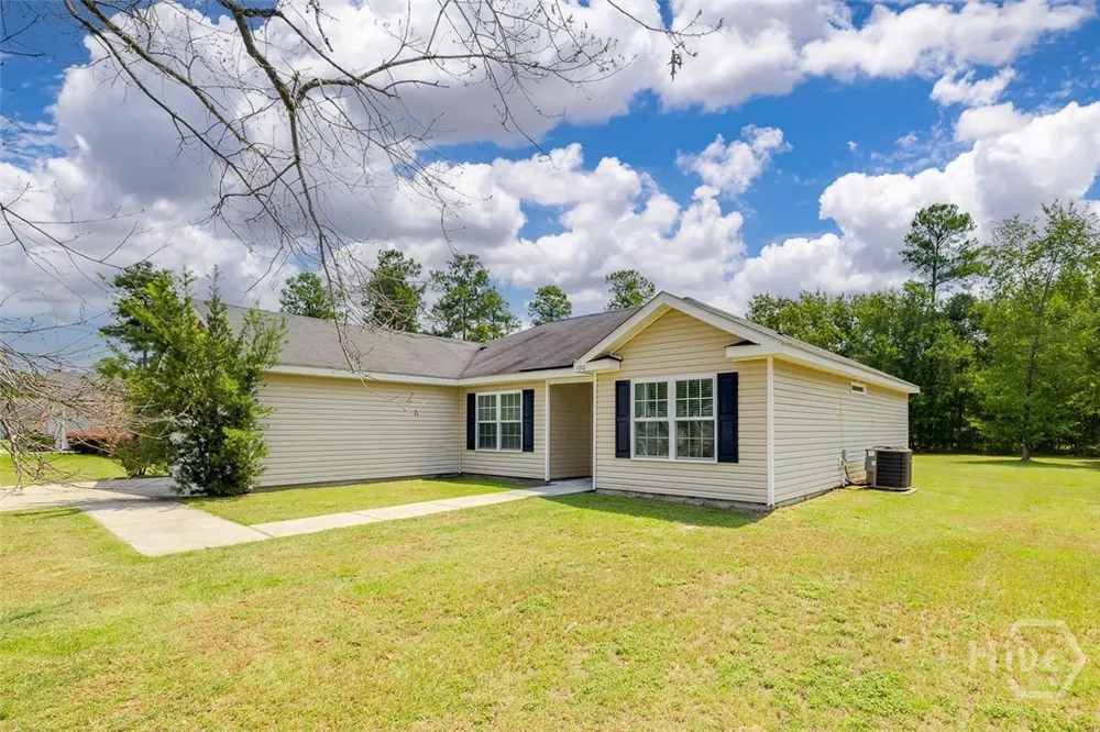490 Abigail Circle Ellabell, GA 31308