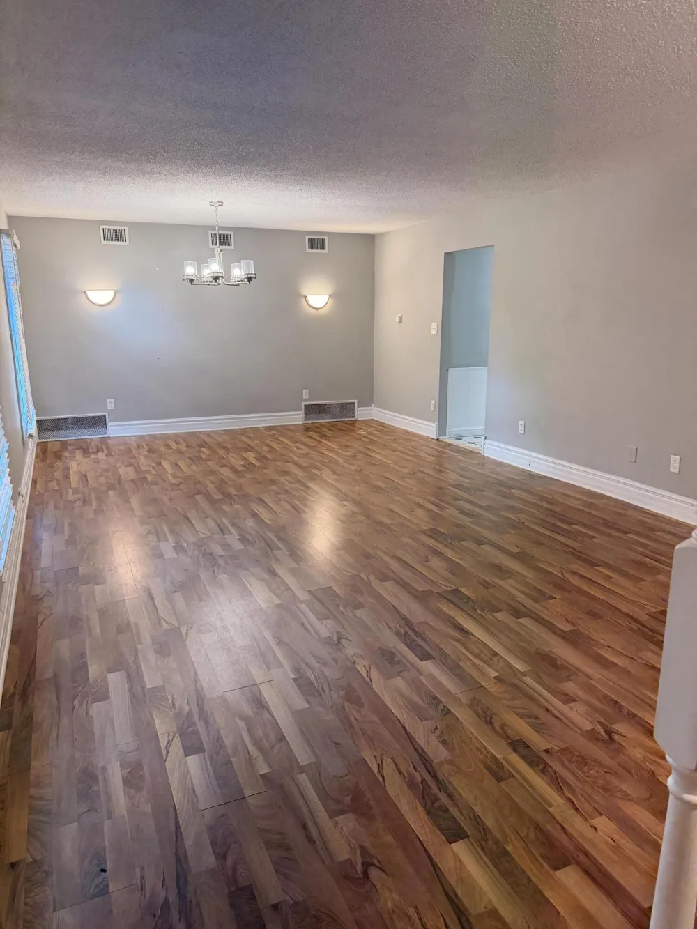 7932-7934 Whitcomb Street Merrillville, IN 46410