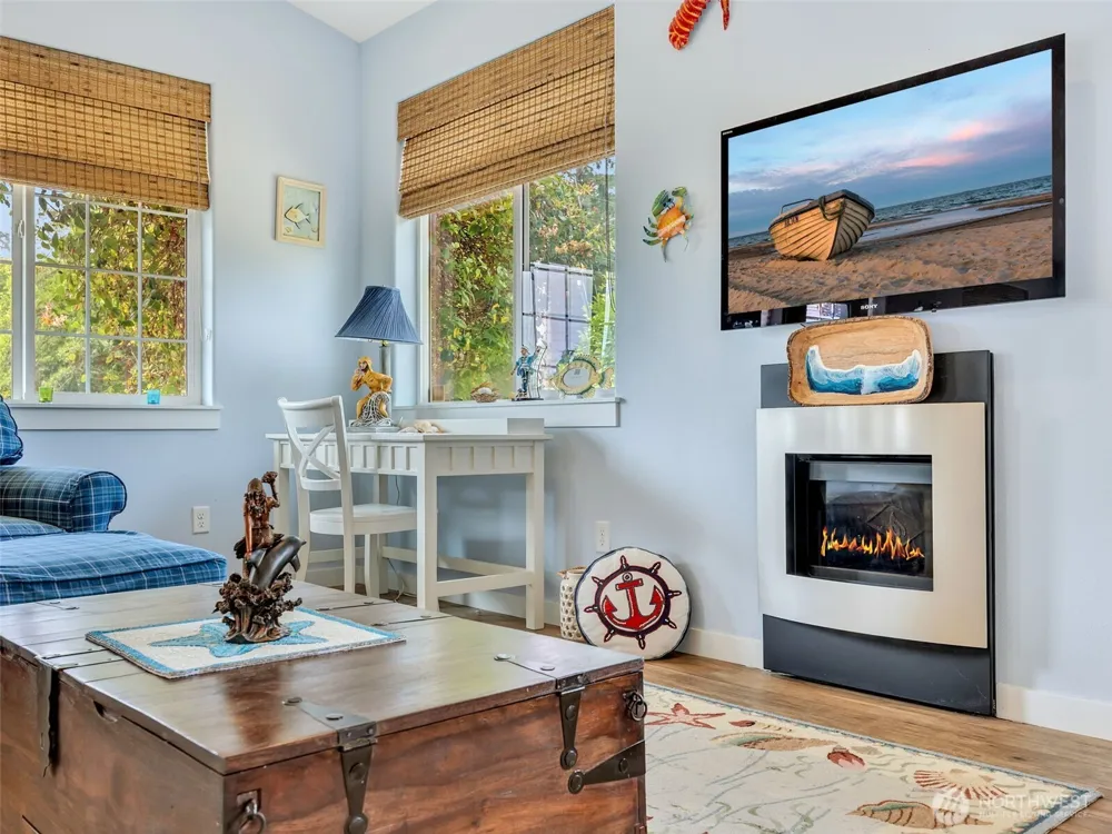 1403 253rd Place Ocean Park, WA 98640