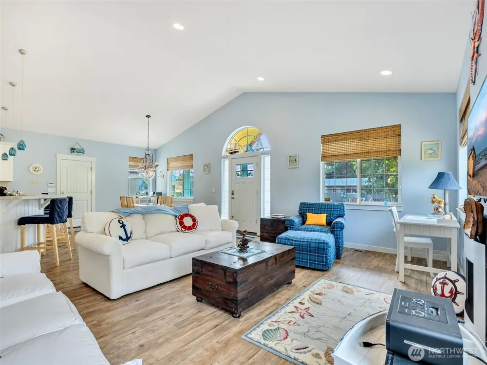 1403 253rd Place Ocean Park, WA 98640