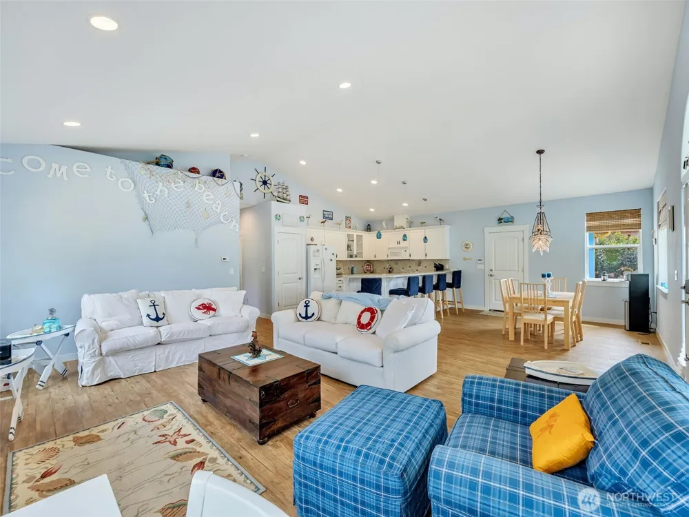 1403 253rd Place Ocean Park, WA 98640
