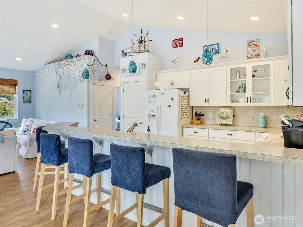 1403 253rd Place Ocean Park, WA 98640