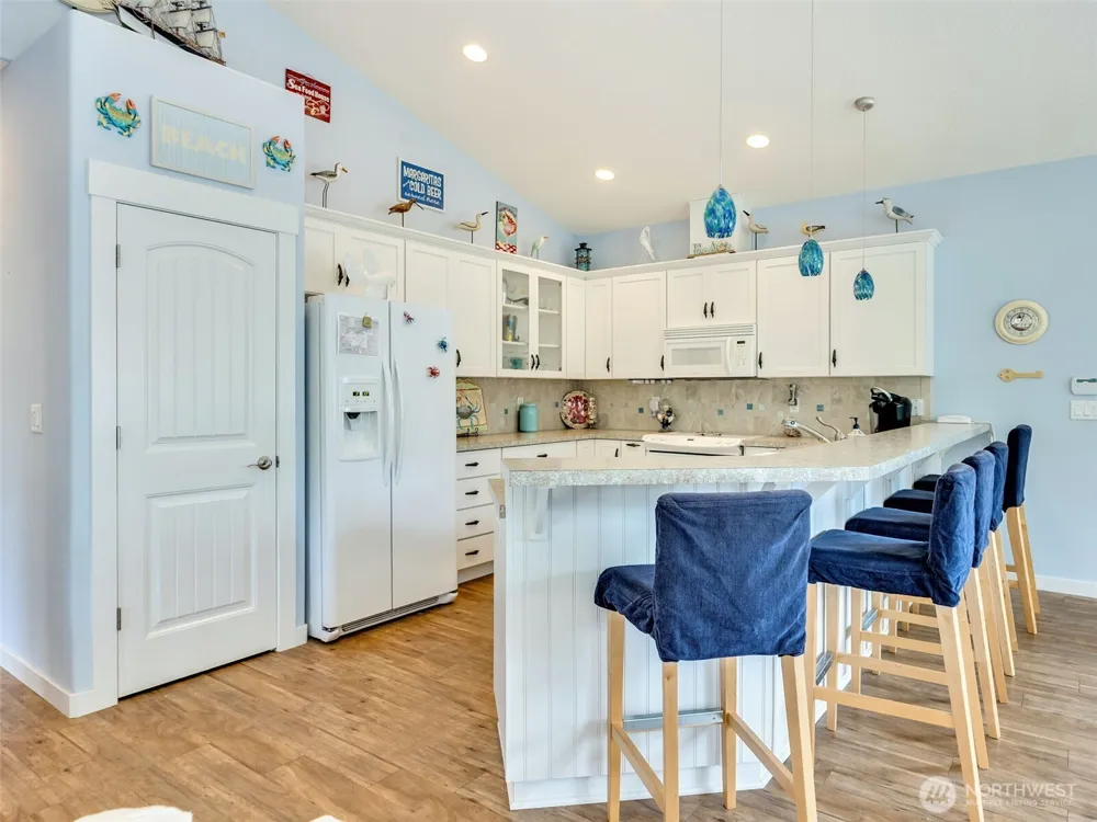 1403 253rd Place Ocean Park, WA 98640