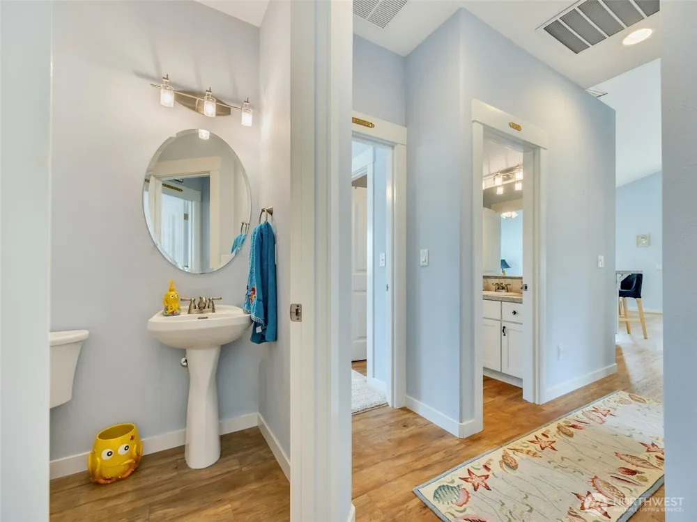 1403 253rd Place Ocean Park, WA 98640