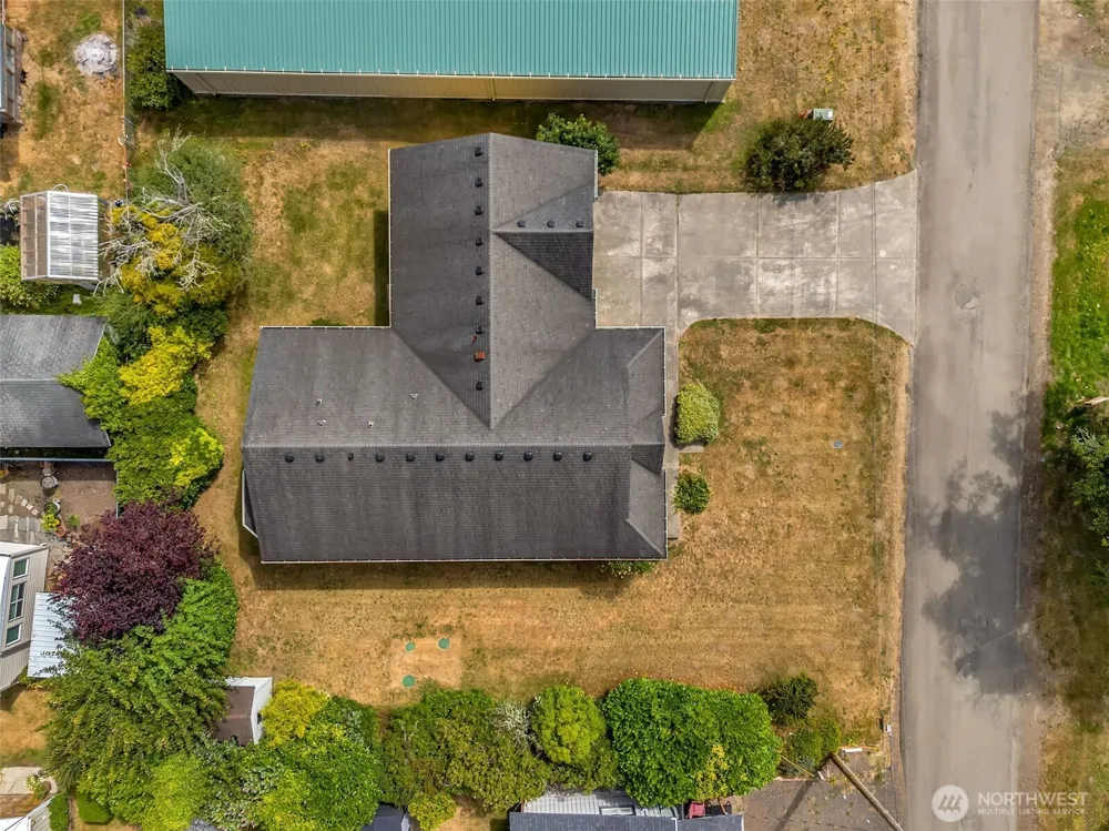 1403 253rd Place Ocean Park, WA 98640